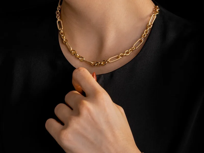 Delicate Gold Chain Bracelet